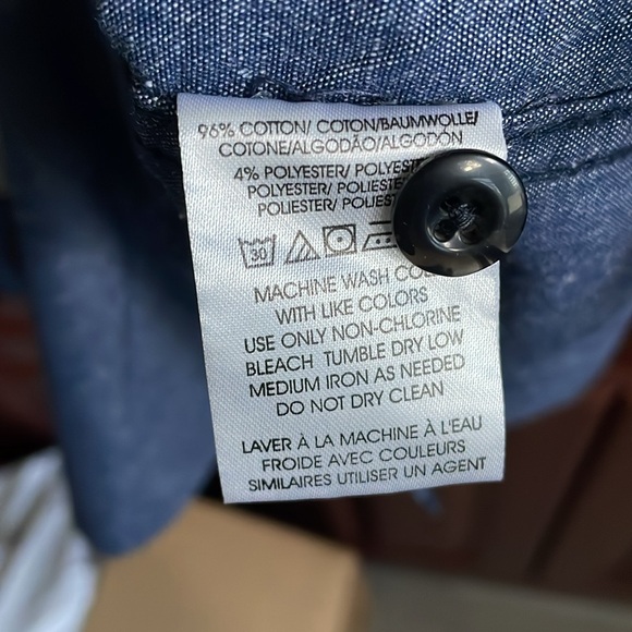 Men’s long sleeved button down denim shirt size M - Picture 9 of 9